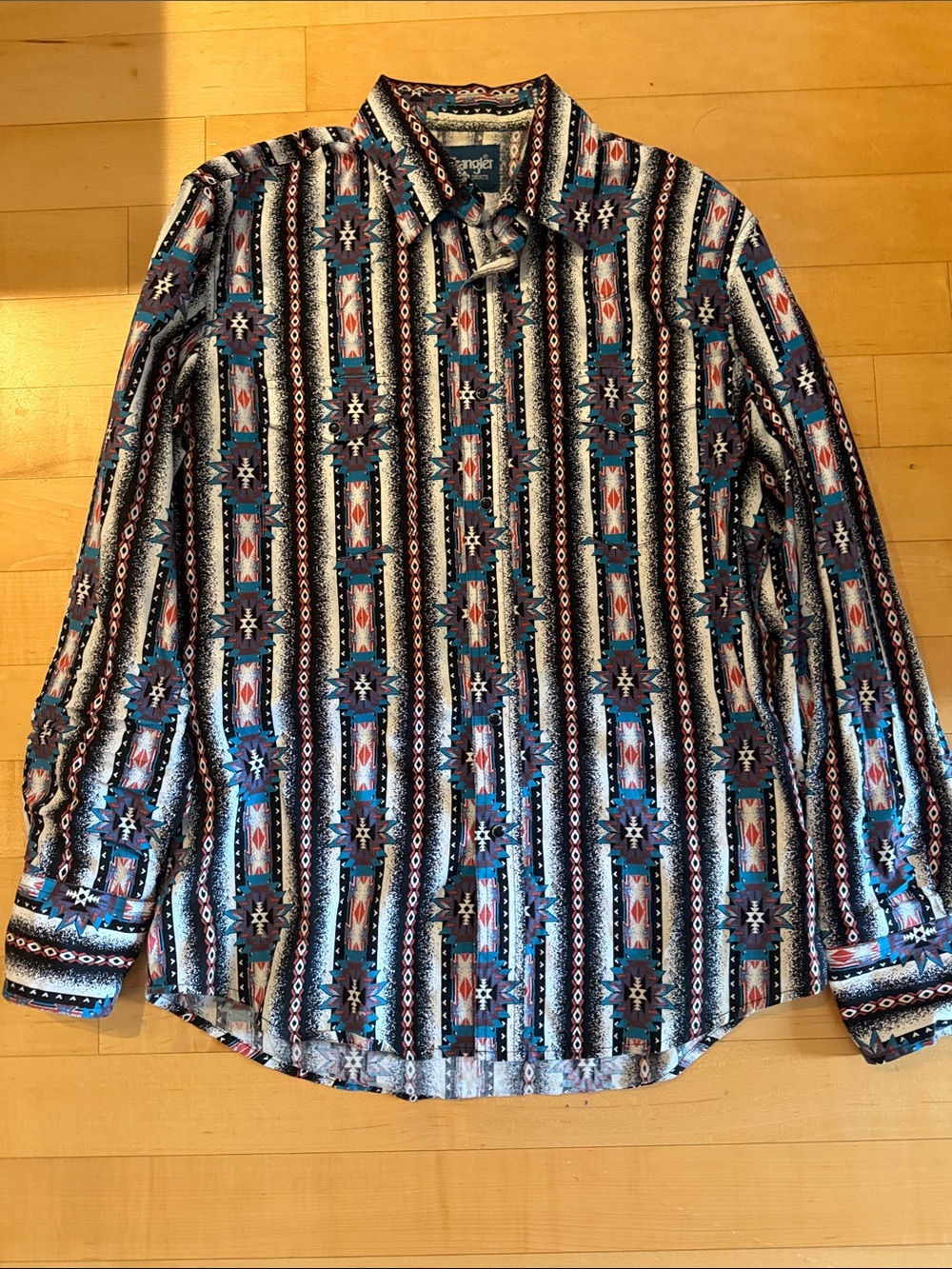 Wrangler Men's Teal, Black & White Patterned Button-Down Shirt